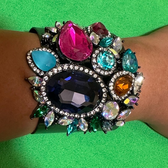 Erickson Beamon Rocks Statement Cuff Rhinestones - Picture 2 of 15